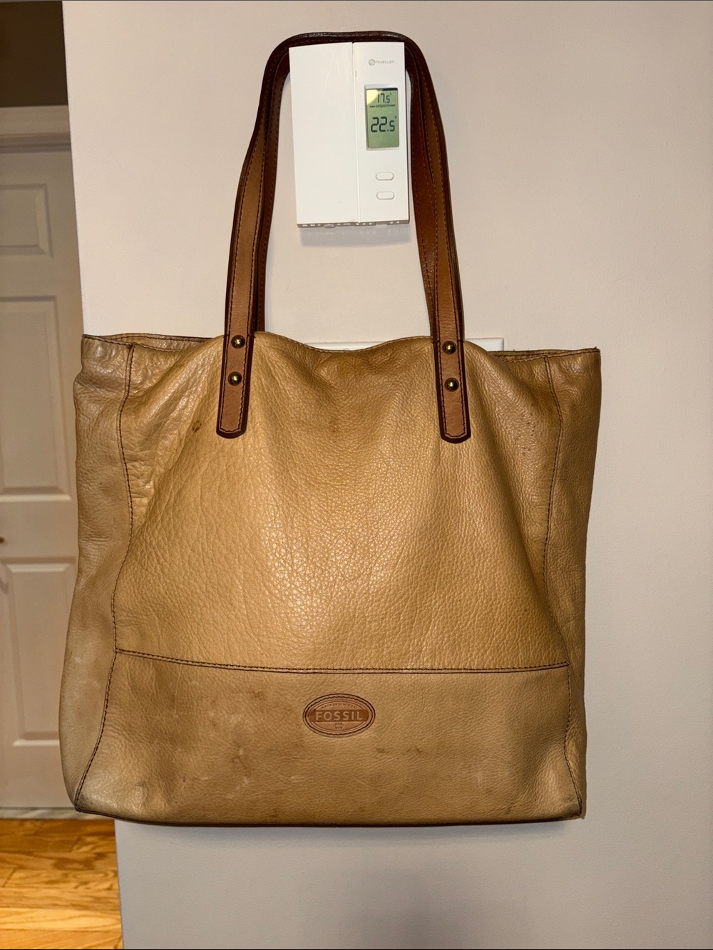 Fossil Beige/Tan Leather Tote with Contrast Brown Straps